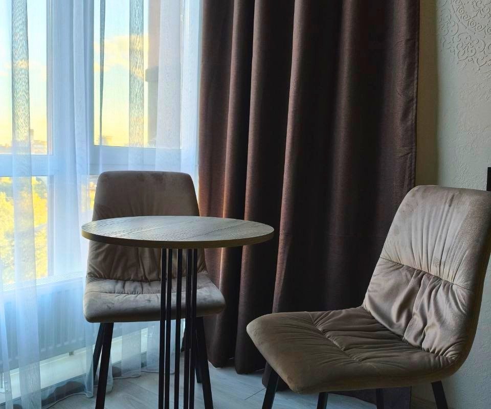 вул. Нагірна, 16, кв. 70 (студія 3)