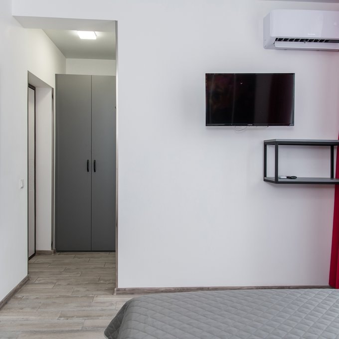 проспект Берестейський, 67В, кв. 86 (студія 2)