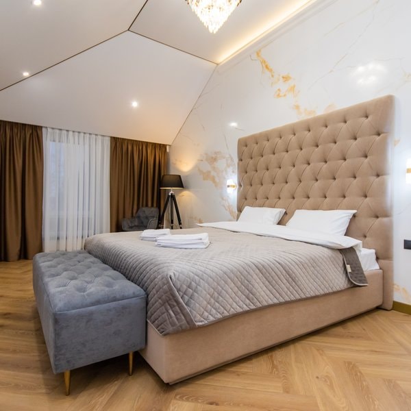 LUX-class apartments near Khreshchatyk and Maidan Nezalezhnosti metro stations