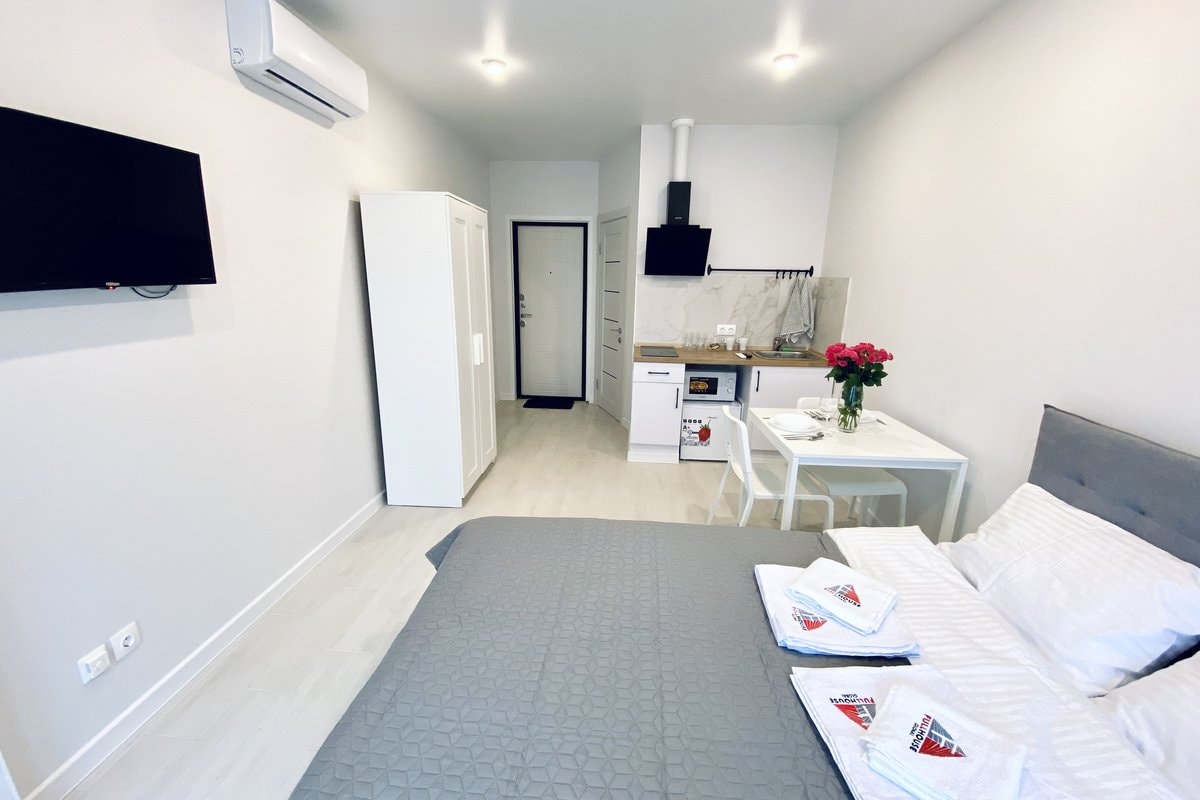 вул. Ревуцького, 40В, кв. 750 (студія 1)