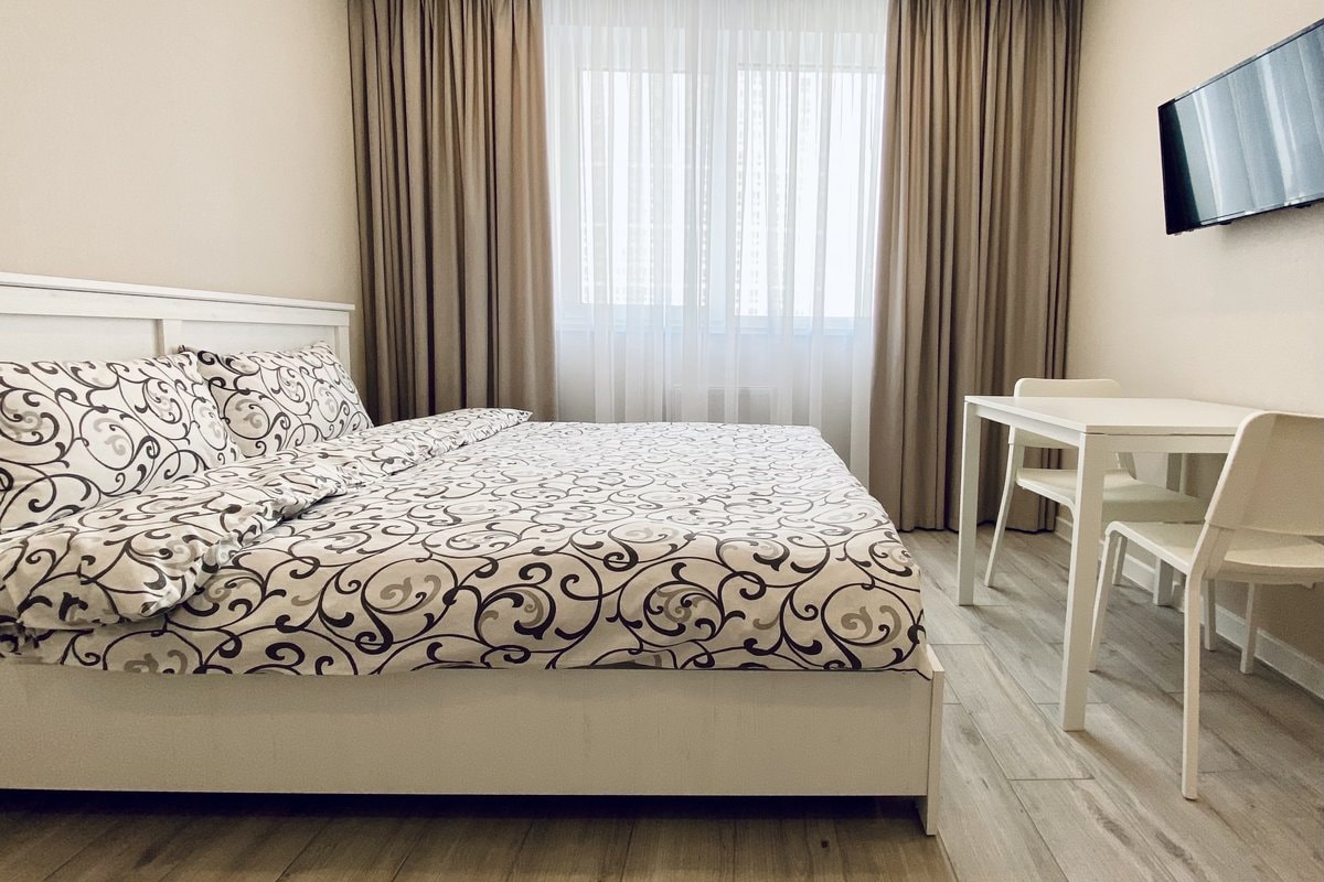 вул. Ревуцького, 40В, кв. 431 (студія 3)