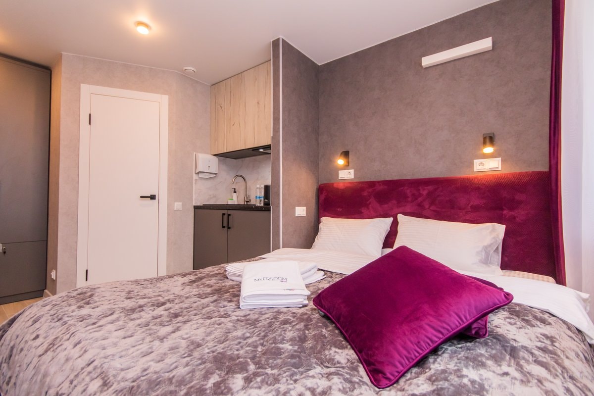 проспект Воскресенський, 16Г, кв. 38 (студія 3)