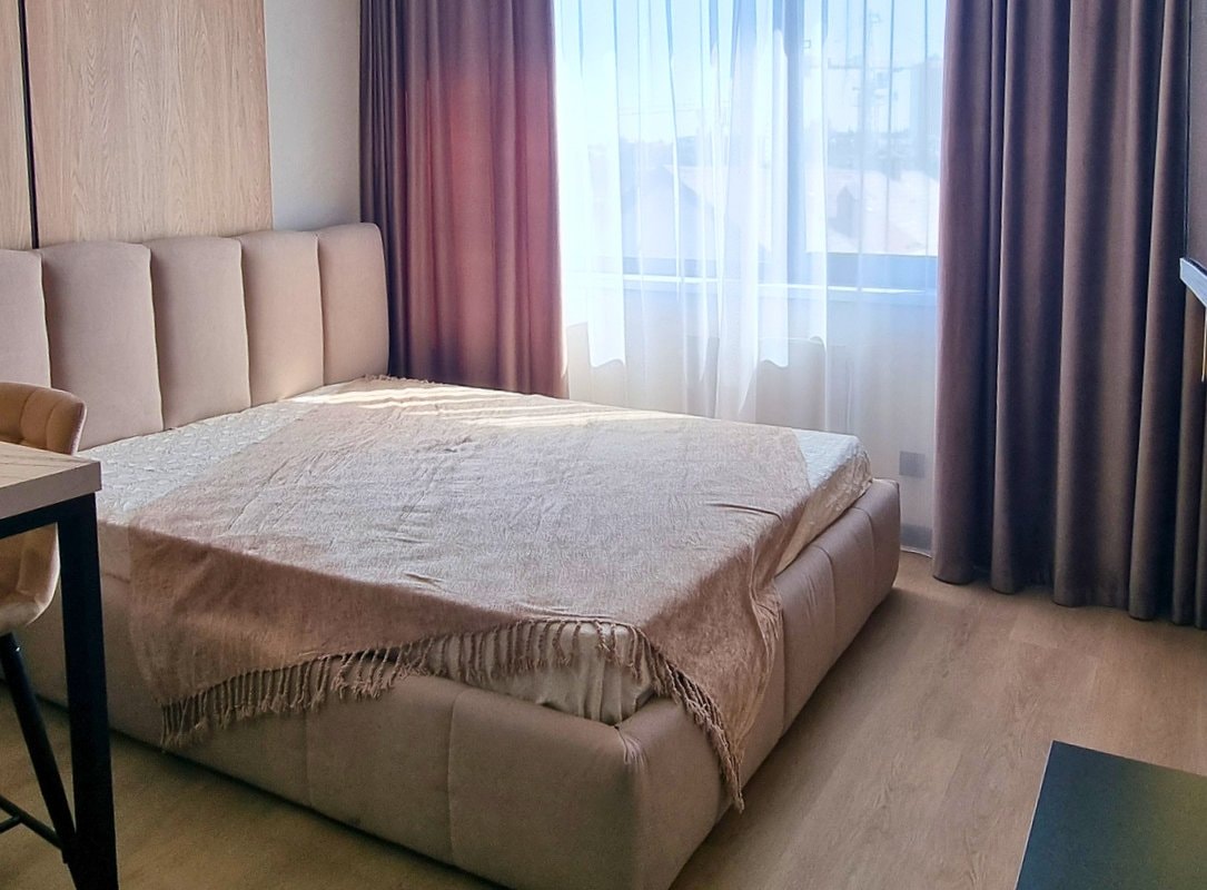 вул. Лукʼянівська 22, кв. 100