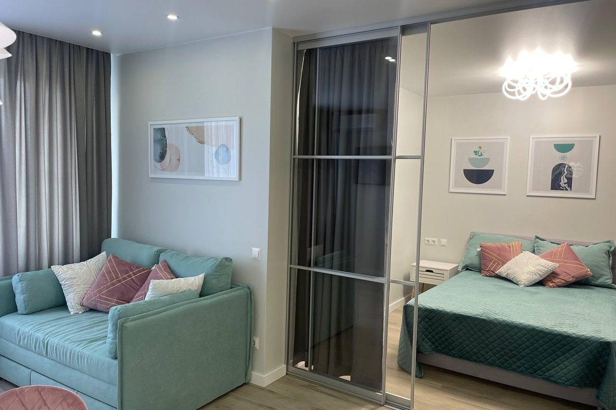 вул. Золотоустівська, 25, кв. 265 (студія 1)
