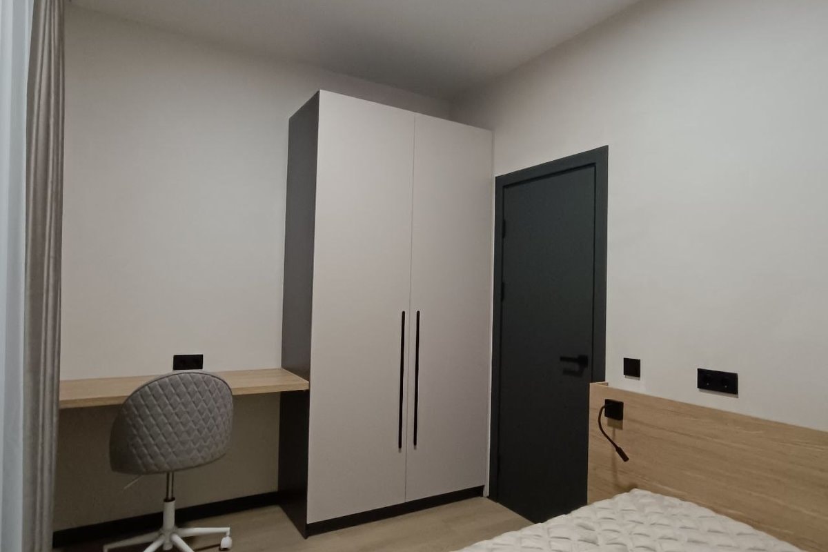 вул. Осіння 28, кв. 24